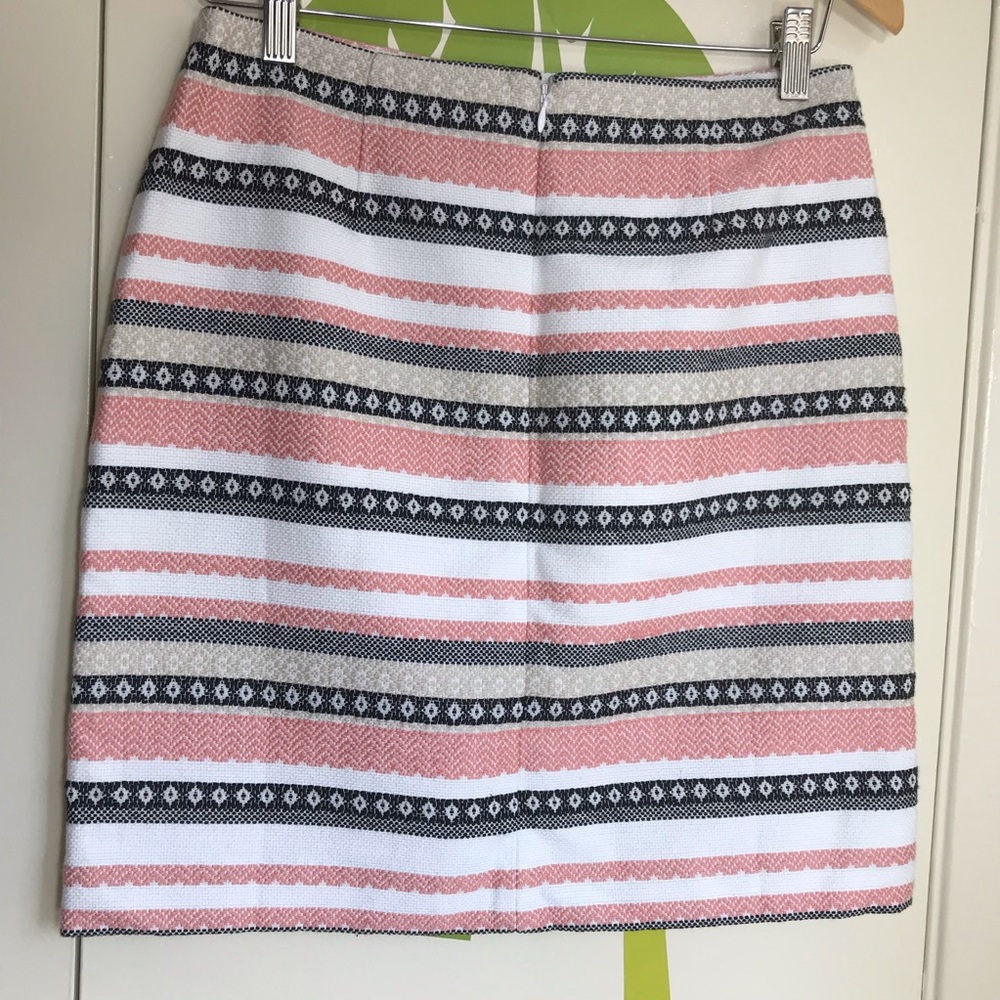 LOFT Petite Striped Tweed Mini Skirt Sz 4P - Picture 2 of 7